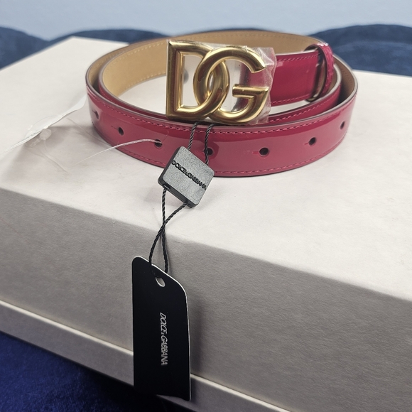 ❤️VALENTINE SPECIAL❤️ NWT.DOLCE&GABBANA 1" Patent Leather Logo Belt In Dark Pink - Picture 14 of 14